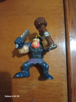 Figure 1999 like new