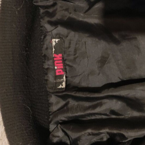 Black jacket medium used with torn lining inside sleeve