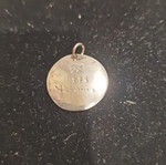 Silver pendant like new