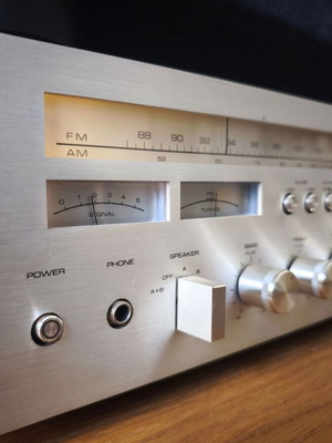 Akai Vintage Hi-Fi Set AA-1030 with KLH331 Speakers like new