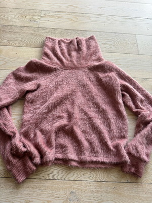 Vassia Kostara knitted sweater one size, pink, like new