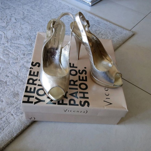 Peep-toe sandals used, gold color, size 37, genuine leather
