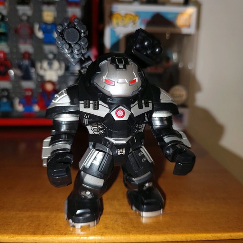 War Machine Hulkbuster like new with figure