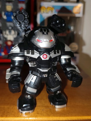 War Machine Hulkbuster like new with figure