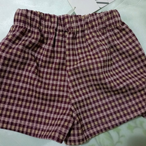 Girls' shorts size 110 cm new, age 4-5