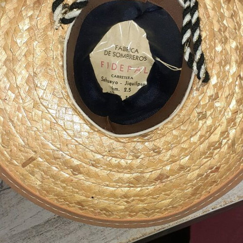 Decorative Sombrero Mexican hat like new