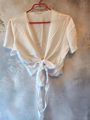 Crop top with tie used, white, sizes S/M