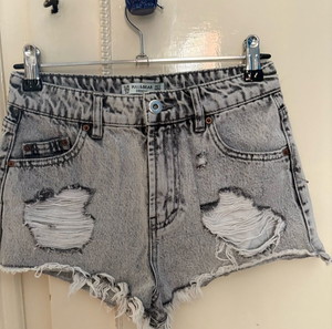 Pull&Bear σορτσάκι