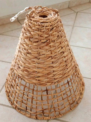 Wicker conical ceiling lamp shade like new Φ50*45