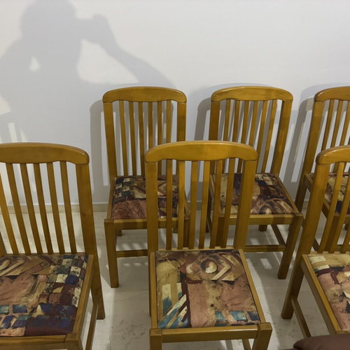 Set of 6 wooden dining chairs with upholstered seats