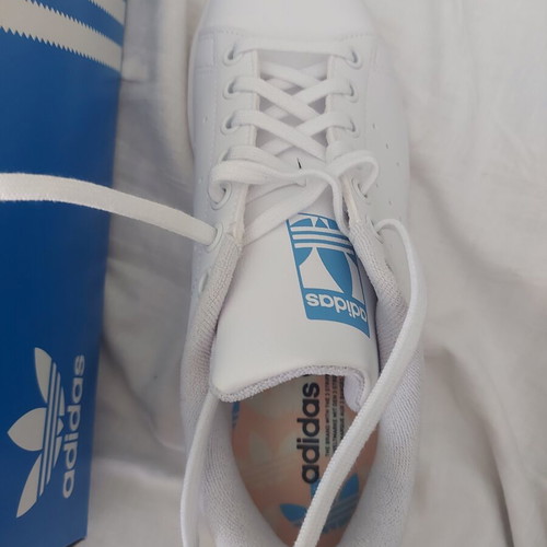 Adidas Stan Smith sneakers new, size 38 2/3, white and blue