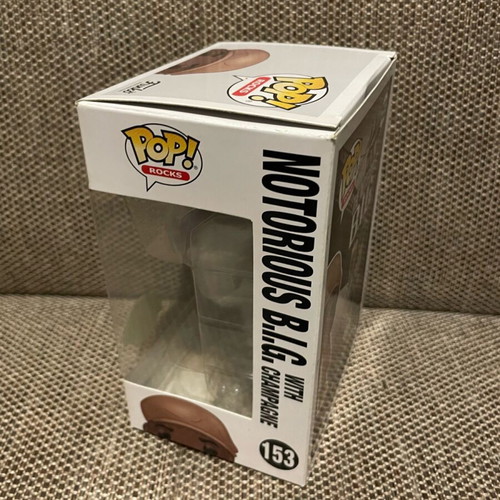 Funko Pop 5000 like new, 5000 pieces