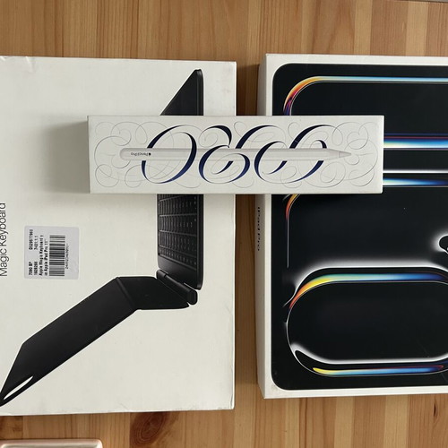iPad Pro 11” M4 256GB 5G with Apple Magic Keyboard and Pencil Pro