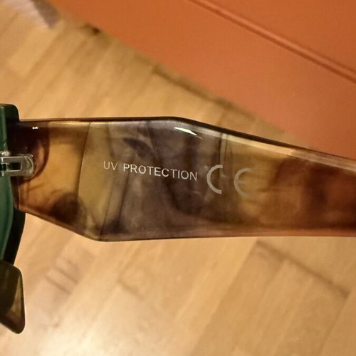 Ikko Oversized Geometric Sunglasses Green Like New