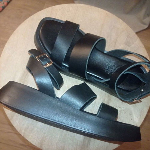 Leather black platform sandals new, size 37