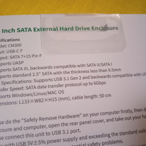 Ugreen CM300 2.5" SATA III Hard Drive Case with Type-C Connection, New