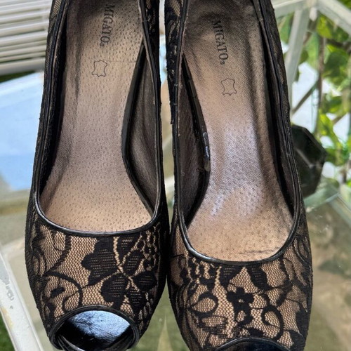 Migato high heel peep-toe 11cm black lace used