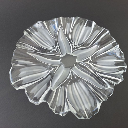 Vintage glass serving platter ortnerviera like new, embossed
