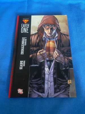 Superman Earth One Volume 1 Hardcover σαν καινούργιο