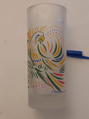 Collectible glass with signature of Giorgos Stathopoulos like new