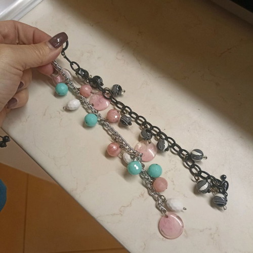 Beaded bracelets used, pack of 4 pieces