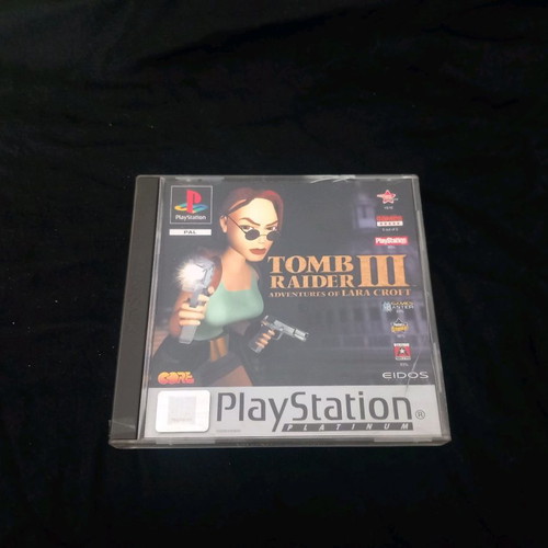 Tomb Raider 3 Platinum used, complete with manual, broken case