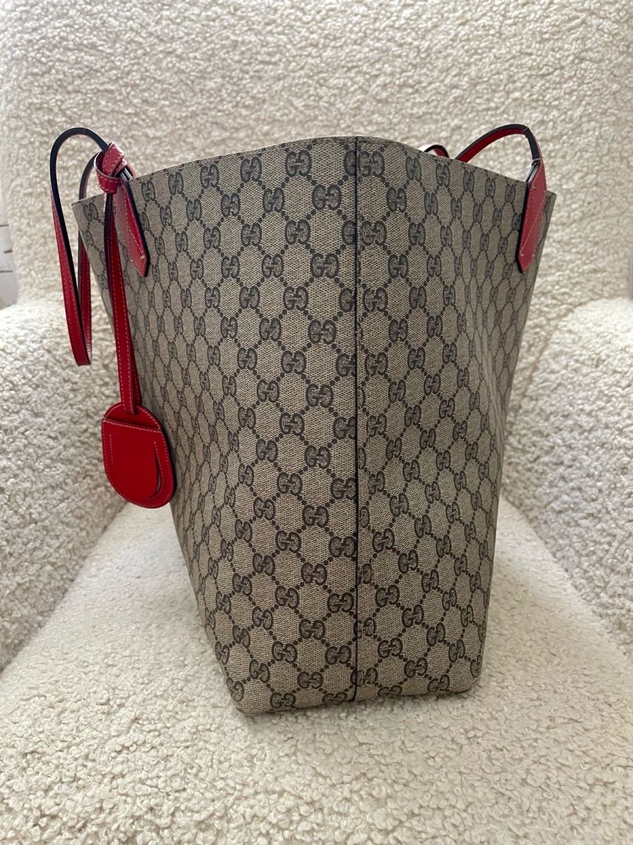 Gucci Reversible GG leather tote 750 00 Vendora