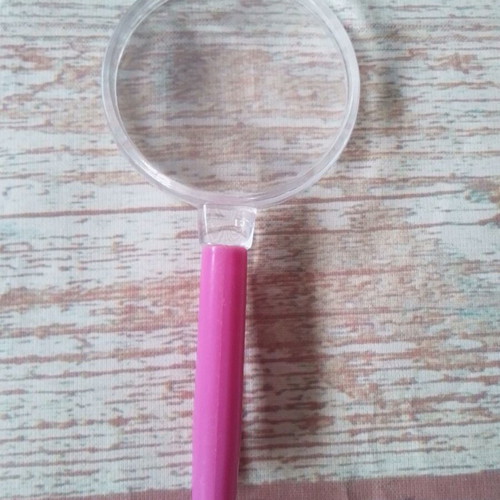 Children's magnifying glass used, length 11 cm