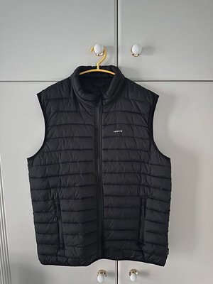 Rebase men's vest black size XL like new