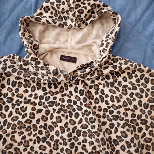 Stradivarius women's sweatshirt used with animal print, size L, beige and brown