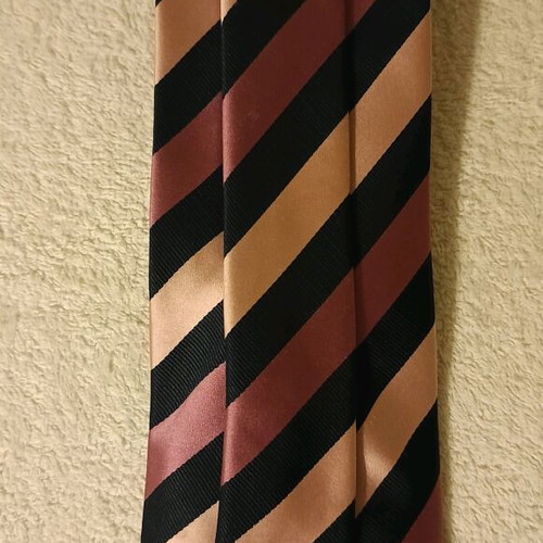 Marks & Spencer men's tie with blue and pink stripes, new