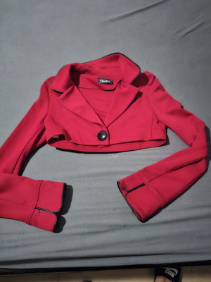 Paranoia red bolero jacket with black details