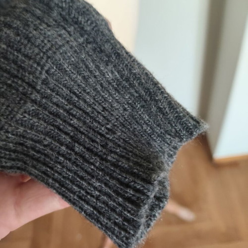 Jucca Grey Wool Cashmere Sweater with Animal Pattern S Like New