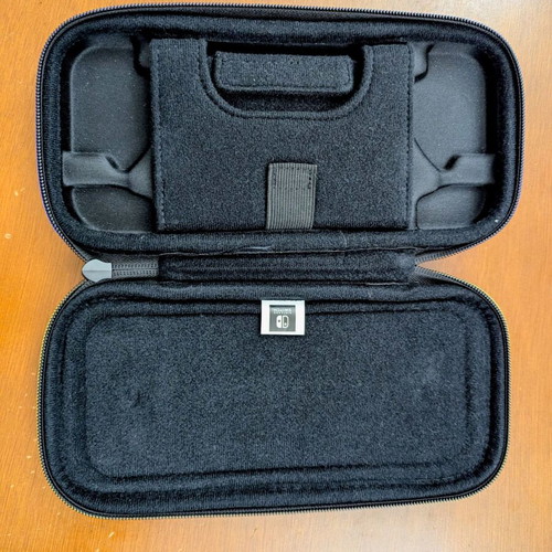 Deluxe Nacon Travel Case for Nintendo Switch with Splatoon 3 design like new