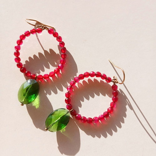 Boho earrings new, handmade with red and green beads