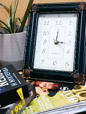Vintage green analog tabletop clock new, model C-9003