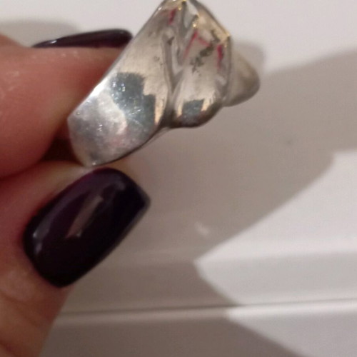 Silver ring 925 like new with stamp and sandblasting detail