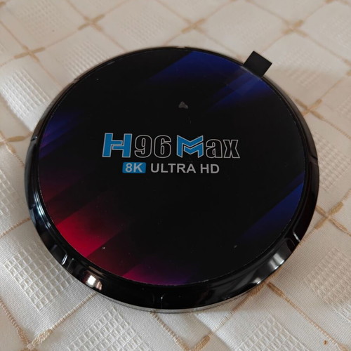 TV Box H96 Max RK3528 8K UHD with WiFi USB Android 13.0