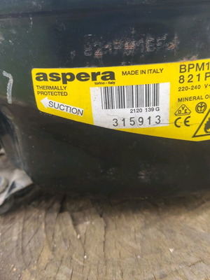 Refrigerator compressor used, functional motor