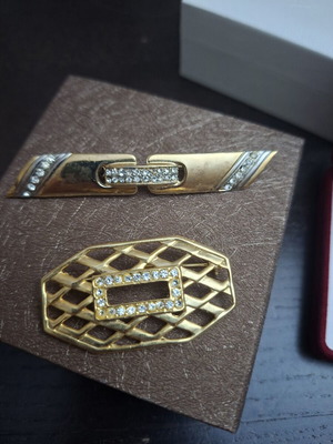 Pins set of two used, gold with rhinestones