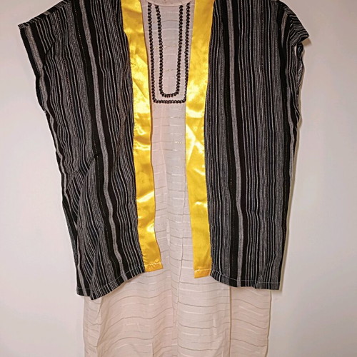 Carnival costume like new, suitable for 6 years old