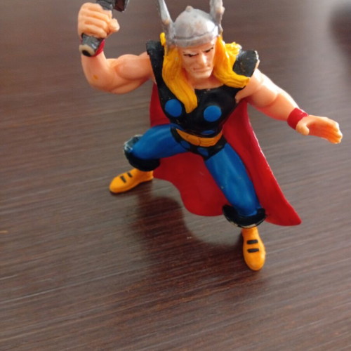 Thor Figure Yolanda 1998 Marvel used, 12 cm