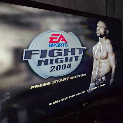 EA SPORTS Fight Night 2004 PS2 game