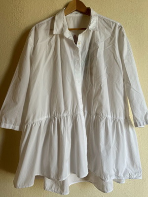 Mango long shirt like new with embroidered flowers on the back