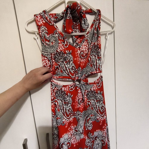 Floral summer dress like new, red, halter neck with waist cutouts