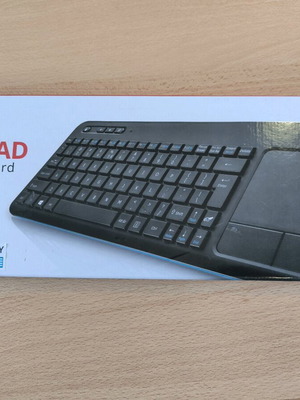 Trust wireless keyboard with touchpad and multimedia functions new