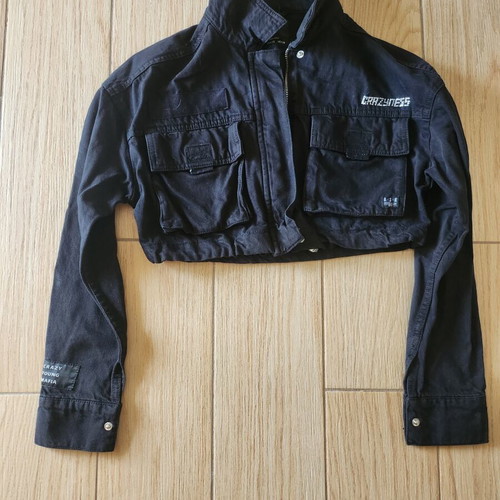Jean jacket black with zipper and inner cord like new, Bershka XS