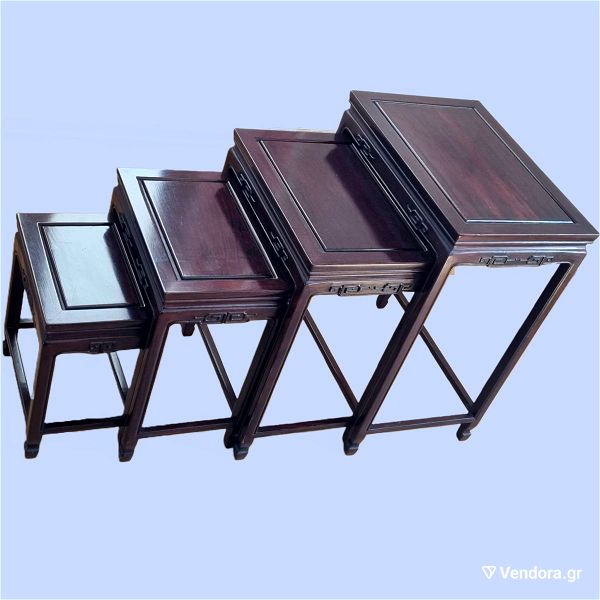 4 Chinese Set of Dark Brown Hardwood Nesting Tables - 4 kineziko set apo skouro kafe trapezia apo skliro xilo