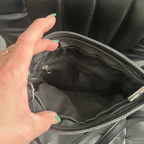 Michael Kors shoulder bag like new, black with gray shade