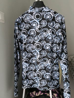 SunsetGo! blouse like new, size M/L